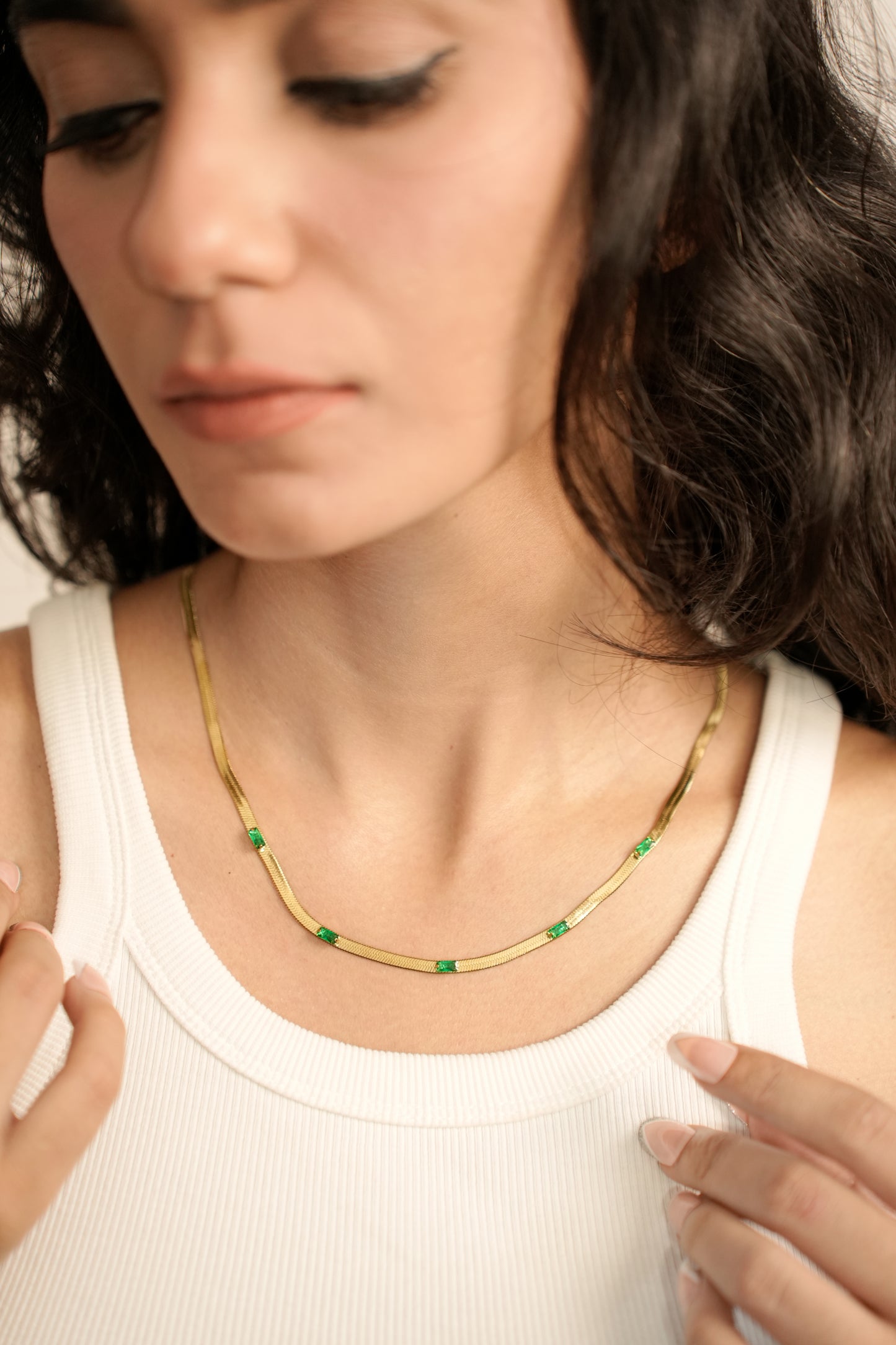 La Pariz Émeraude Chic Necklace